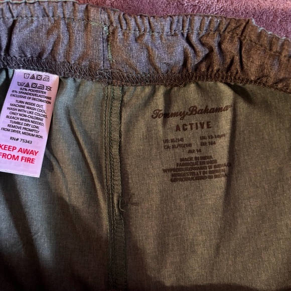 Tommy Bahama Kids olive  Casual Shorts NWOT - Picture 2 of 5